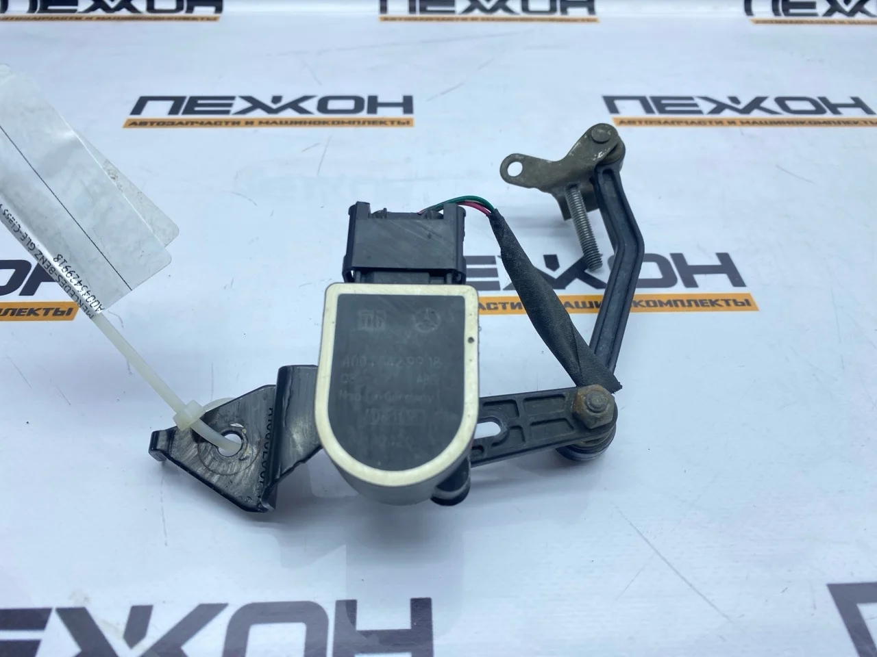 Датчик высоты дорожного просвета MERCEDES-BENZ GLE-Class A0045429918 W166