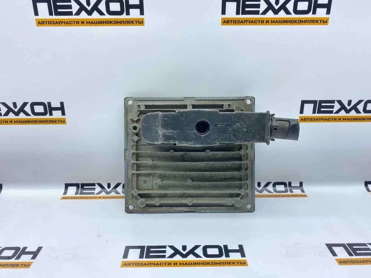 Блок управления двигателем FORD FOCUS 1331018 2 1.6