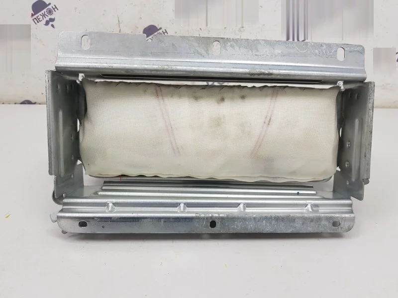 Подушка безопасности в торпедо FORD FOCUS 1337463 2