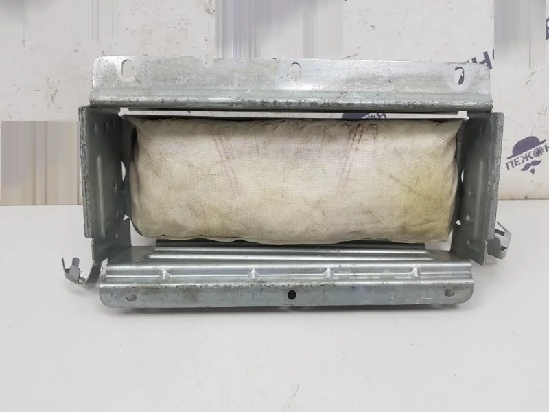 Подушка безопасности в торпедо FORD FOCUS 1337463 2