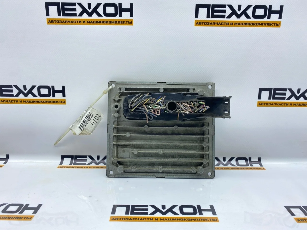 Блок управления двигателем FORD FOCUS 1331018 2 1.6