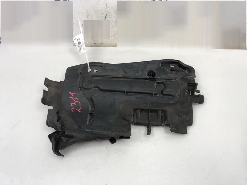 Дефлектор радиатора PEUGEOT 207 2007 7104CN 1.6 EP6, передний левый