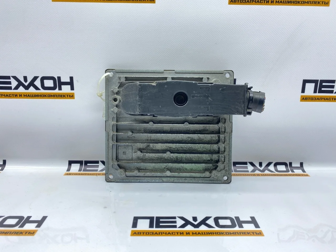 Блок управления двигателем FORD FOCUS 1331018 2 1.6