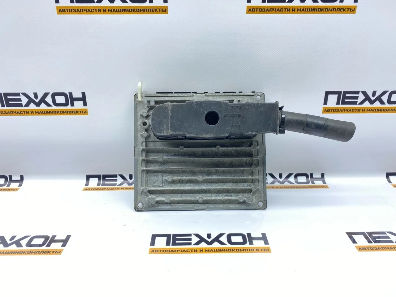 Блок управления двигателем FORD FOCUS 1331018 2 1.6