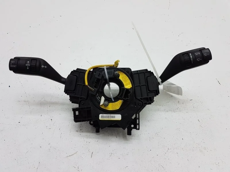 Переключатель подрулевой (в сборе) FORD FOCUS 1350067 2