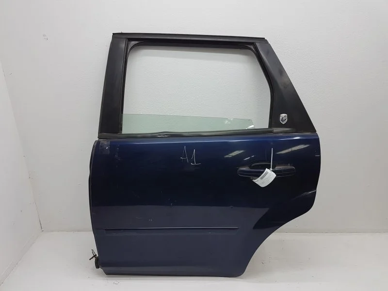 Дверь FORD FOCUS 1505769 2 УНИВЕРСАЛ, задняя левая