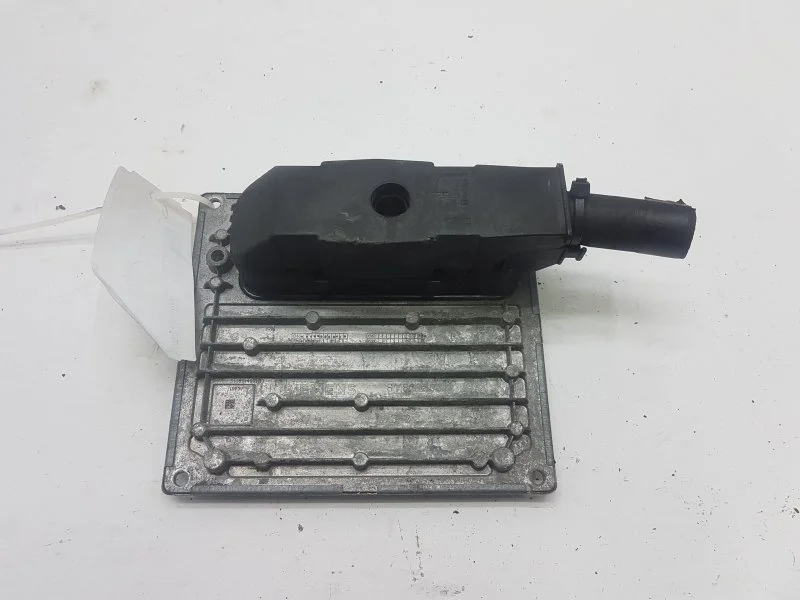 Блок управления двигателем FORD FOCUS 1331018 2 1.6