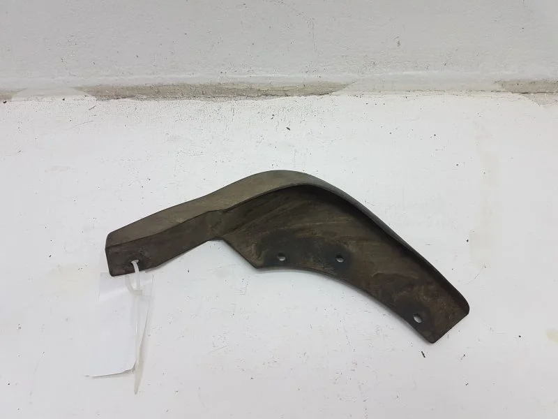 Брызговик RENAULT DUSTER BN, передний левый