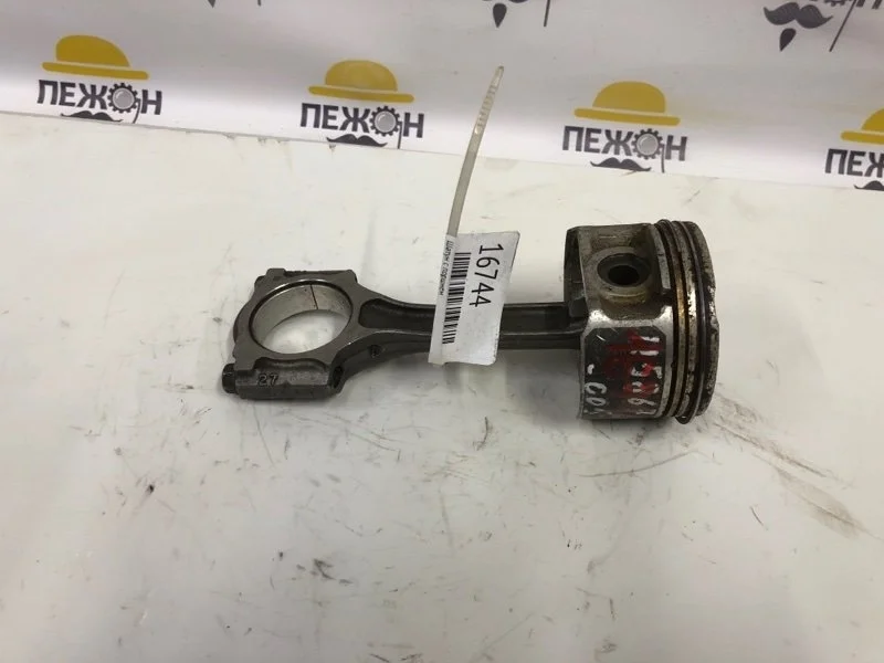 Шатун с поршнем NISSAN JUKE 12010BC200 1.6