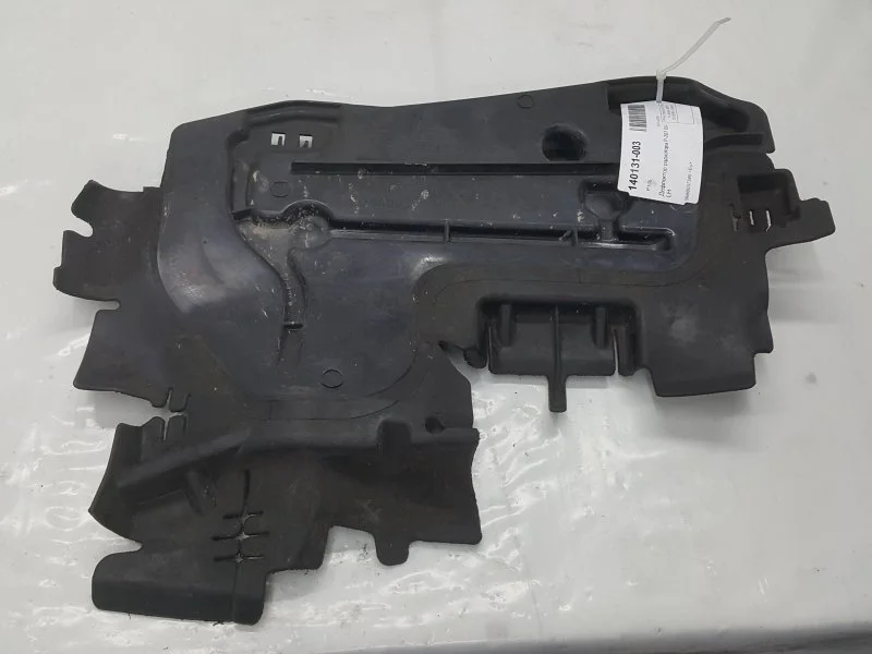 Дефлектор радиатора PEUGEOT 207 7104CN, левый