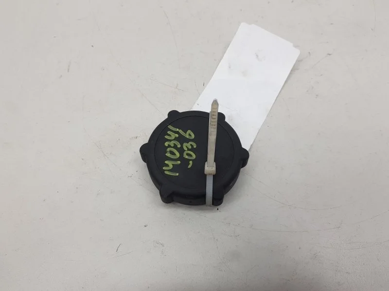 Крышка бачка ГУР FORD FOCUS 1341300 1