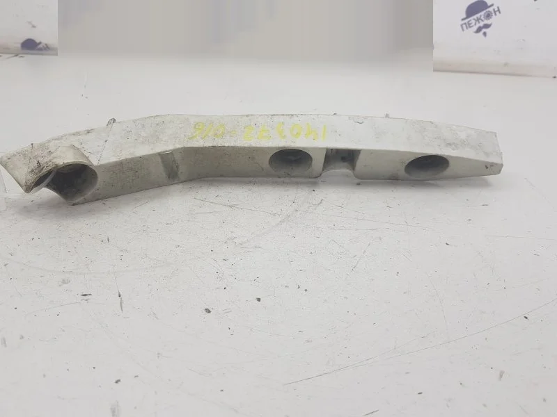 Кронштейн бампера FORD FOCUS 1337334 2 ДОРЕСТ, передний правый