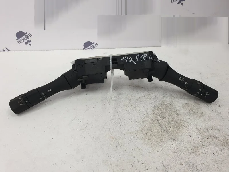 Переключатель подрулевой (в сборе) RENAULT MEGANE 255670032R 3