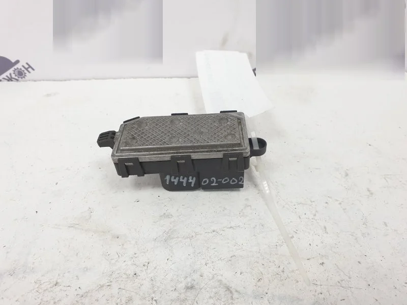 Резистор печки FORD FOCUS 1847910 2
