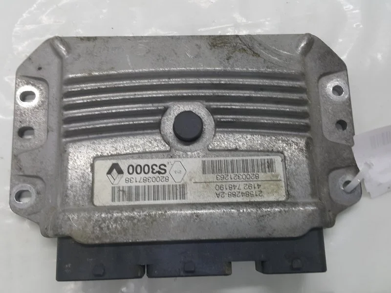 Блок управления двигателем RENAULT SCENIC 8200387138 2