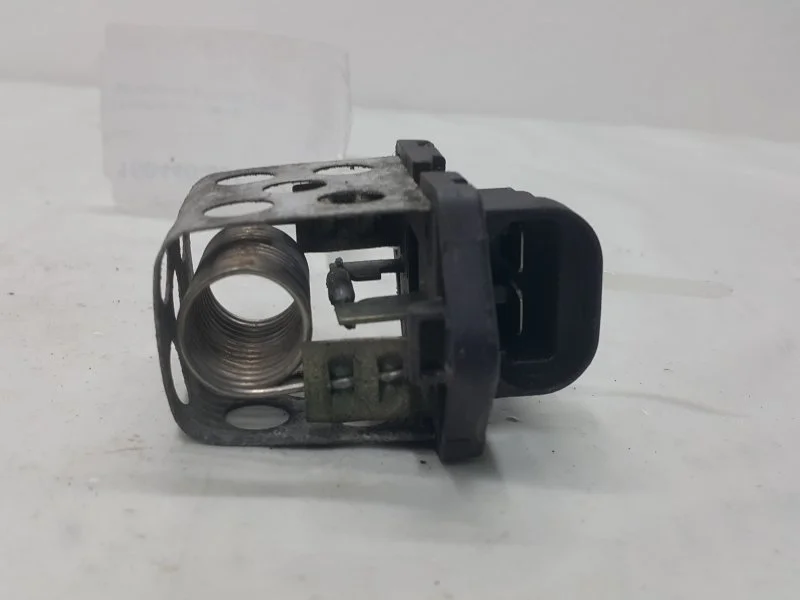 Резистор печки RENAULT MEGANE 7701207717 2