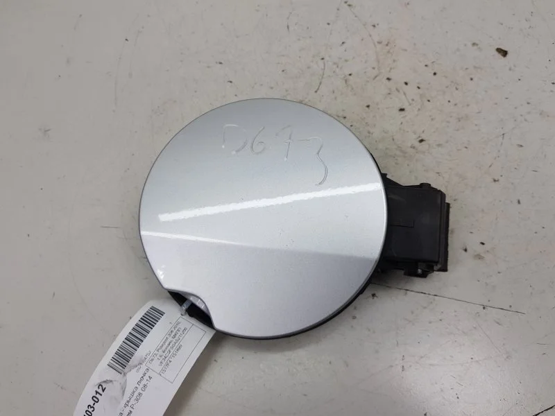 Лючок бензобака PEUGEOT 308 1517F4