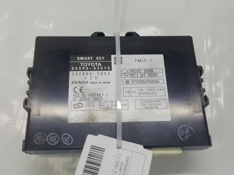 Блок управления бесключевым доступом LEXUS IS 8999053010 2