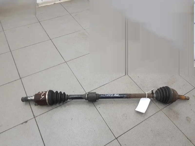 Привод NISSAN NOTE 391001U600 E11 1.4 МКПП, передний правый