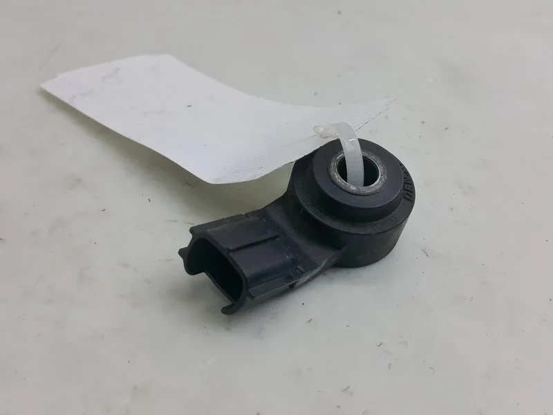 Датчик детонации TOYOTA YARIS 8961502020 2