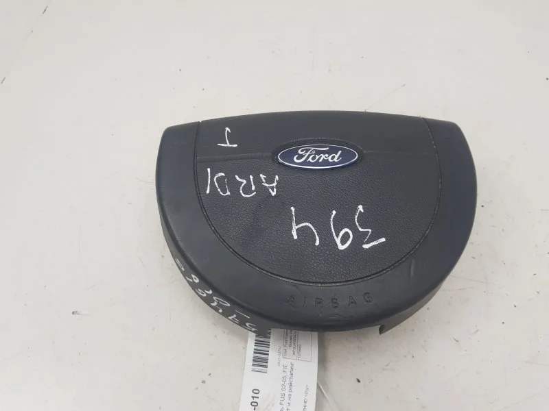 Подушка в руль FORD FIESTA 2002-2005 1379560 MK5