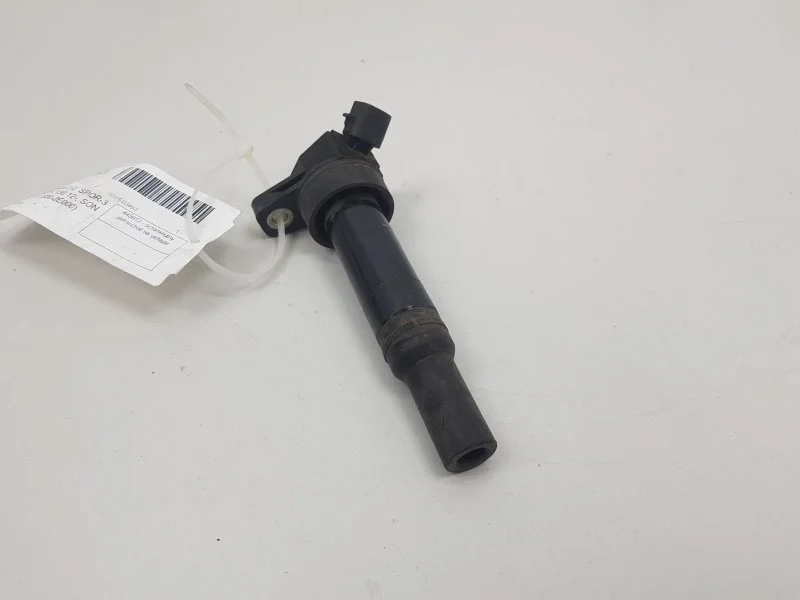 Катушка зажигания KIA SPORTAGE 273002E000 3 G4NA