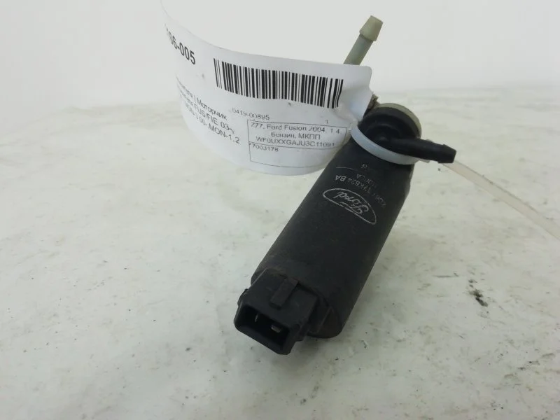 Моторчик бачка омывателя FORD FOCUS 7003178 1 УНИВЕРСАЛ