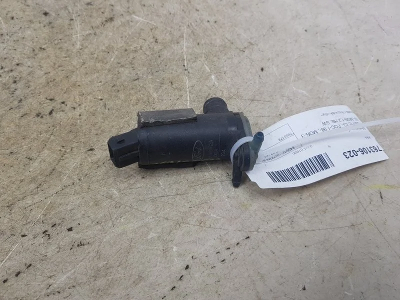 Моторчик бачка омывателя FORD FOCUS 7003178 1 ХЕТЧБЕК