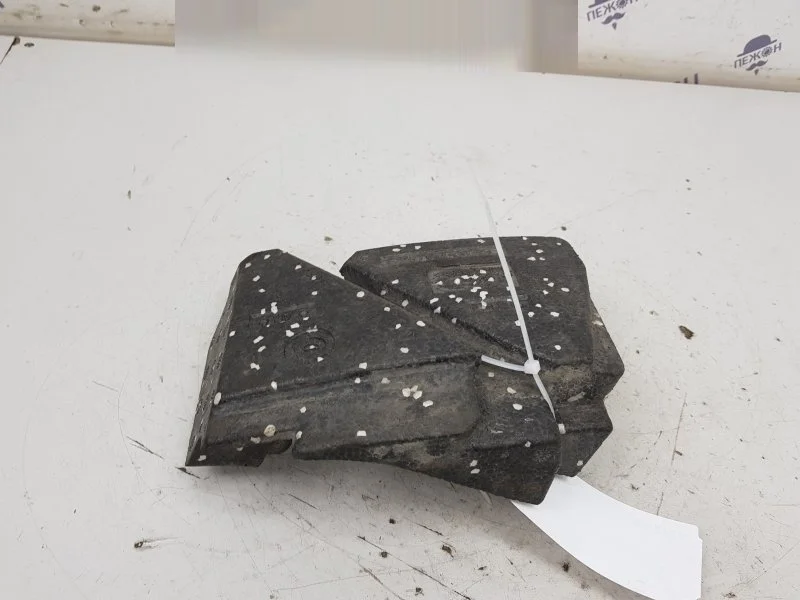 Наполнитель бампера FORD FOCUS BN 3, передний левый