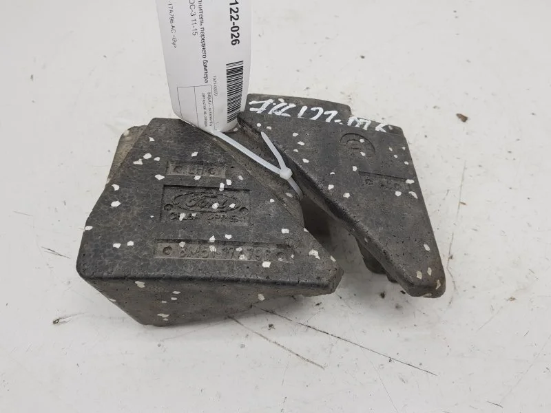 Наполнитель бампера FORD FOCUS BN 3, передний левый