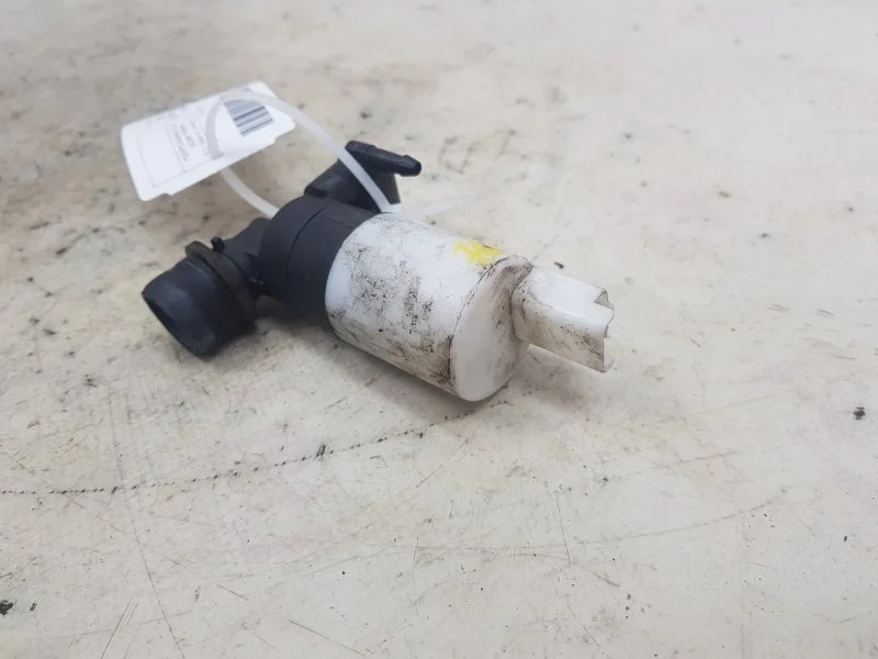 Моторчик бачка омывателя RENAULT FLUENCE 643475