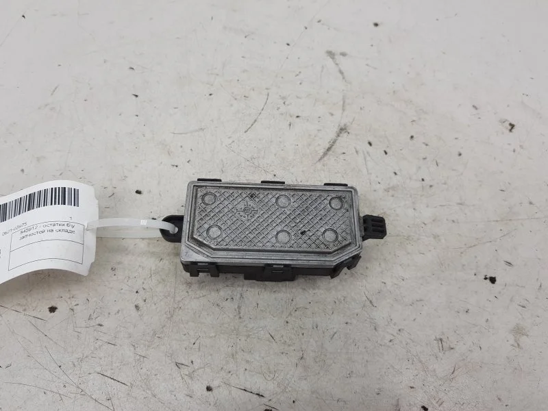 Резистор печки FORD FOCUS 1847910 2