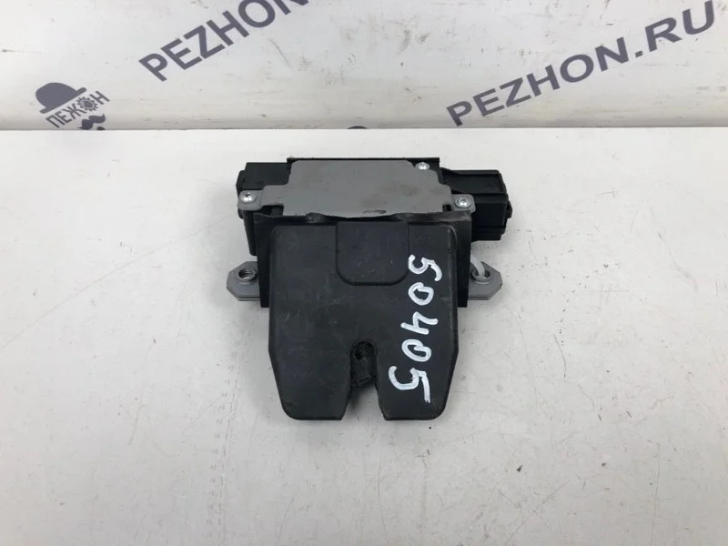Замок багажника FORD FOCUS 1570448 2