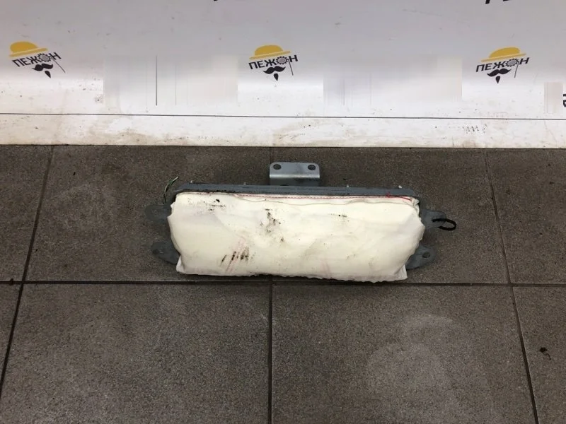 Подушка безопасности в торпедо FORD FOCUS 2005 1337463 2 1.6 HXDA