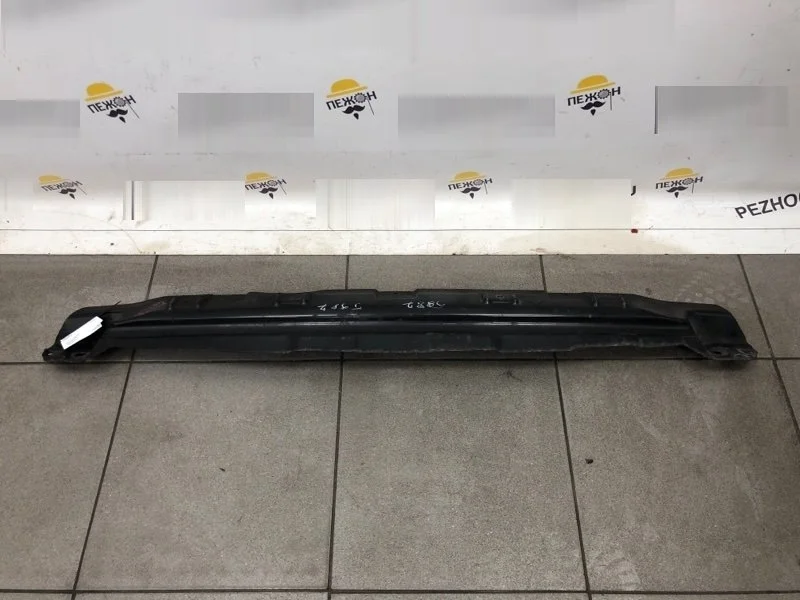 Планка под радиатор VOLKSWAGEN TOUAREG 2005 7L0805551A GP 2.5 BAC