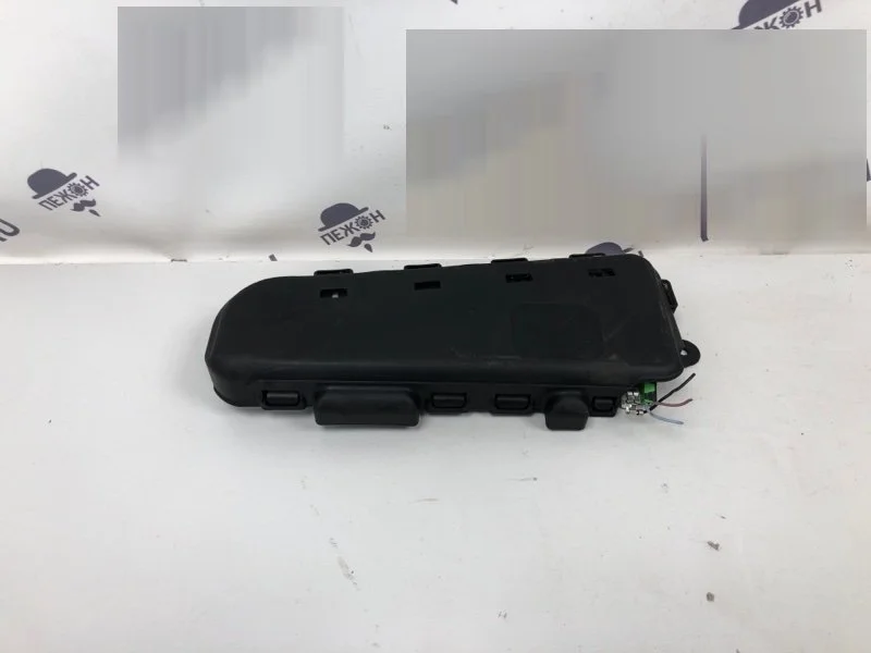 Подушка в сиденье NISSAN QASHQAI 2009 985H0JD00A J10E 1.6 HR16DE, правая