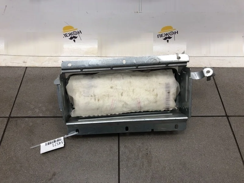 Подушка безопасности в торпедо FORD FOCUS 1337463 2