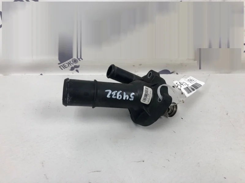 Корпус термостата FORD FOCUS 2008 1566316 2 2.0 AODA