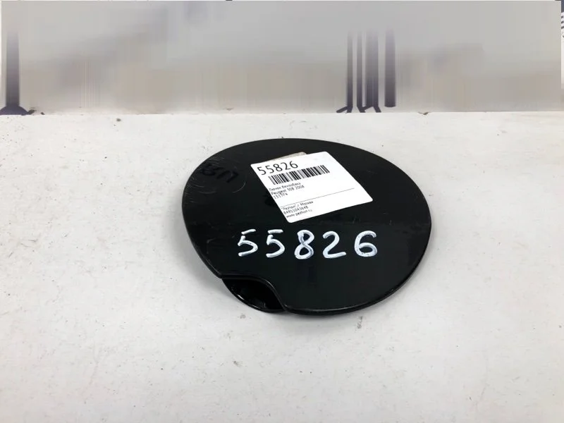 Лючок бензобака PEUGEOT 308 1517F4