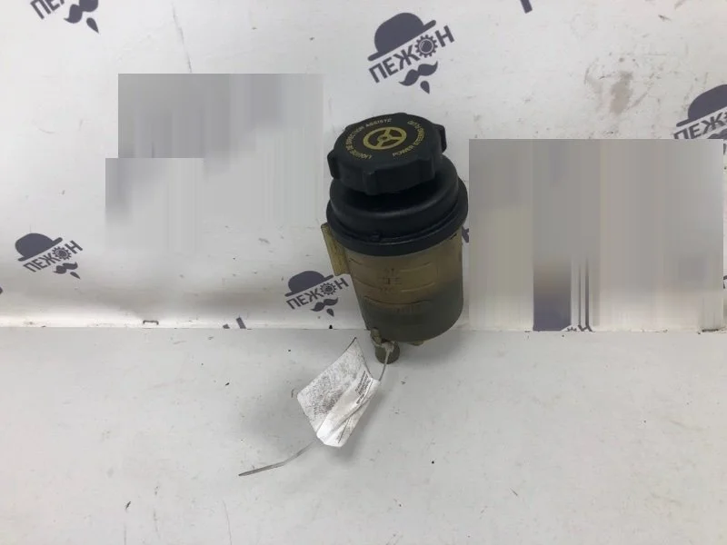 Бачок гидроусилителя руля LAND ROVER FREELANDER 2007 LR000578 2 2.2 224DT