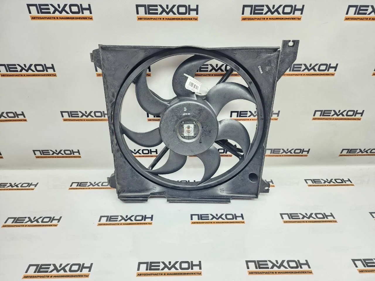 Диффузор радиатора HYUNDAI SONATA 2002 2538038001 EF 2.0 G4JP