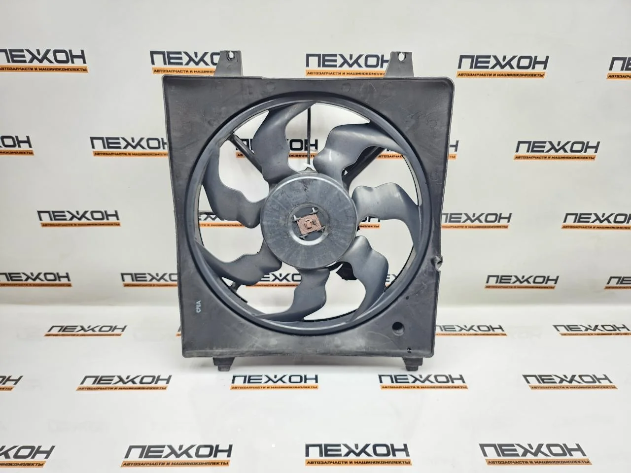 Вентилятор радиатора охлаждения HYUNDAI SANTA FE 2007 253802B000 CM 2.2 D4EB