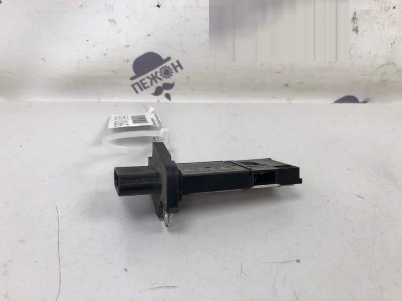 Датчик расходомера NISSAN JUKE 2012 226807S000 F15 1.6 HR16