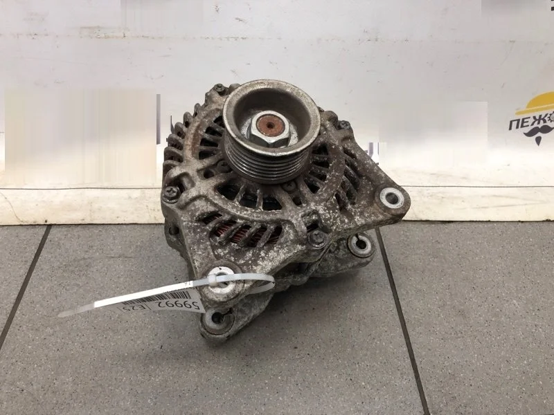 Генератор NISSAN JUKE 2012 231001KA1A F15 1.6 HR16