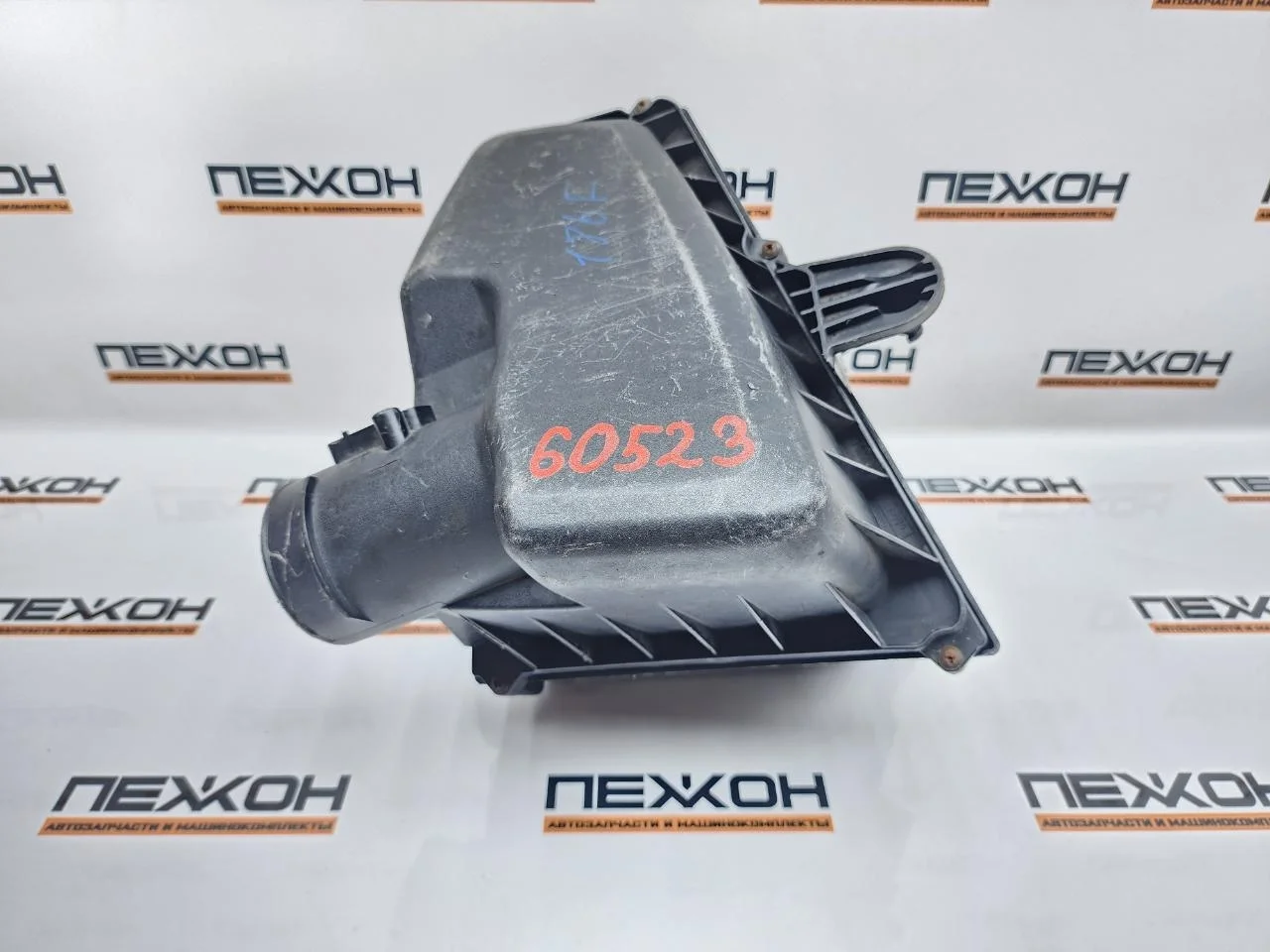 Корпус воздушного фильтра FORD MONDEO 1518431 4 1.8-2.0 TDI