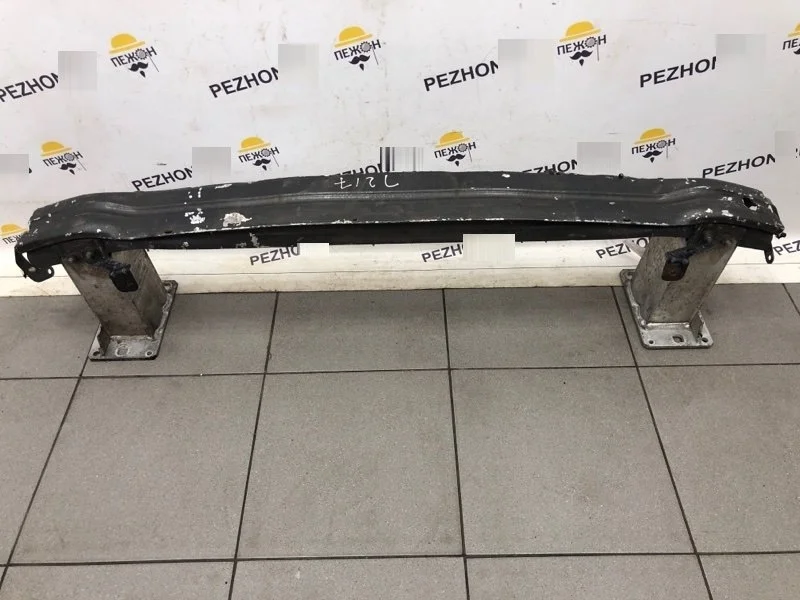 Усилитель бампера AUDI A4 2010 8K0807113D B8 1.8 CDHA, передний