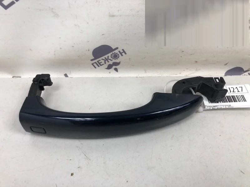 Ручка двери внешняя AUDI A4 2010 8T0837205A B8 1.8 CDHA