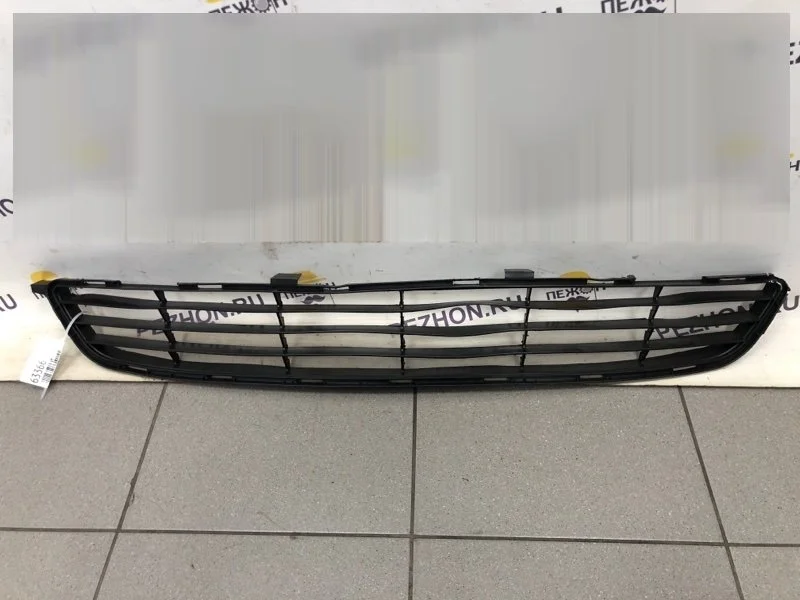 Решетка в бампер TOYOTA COROLLA 2007-2010 5311212131 SDN, передняя