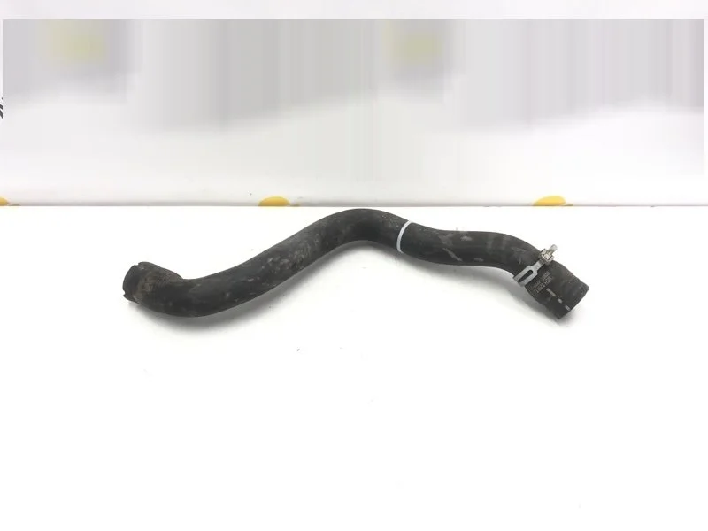 Патрубок радиатора верхний FORD FOCUS 2006 1490677 2 1.8 QQDB