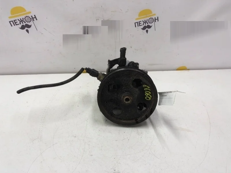 Насос ГУР FORD FOCUS 2009 1470514 2 1.6 SHDA